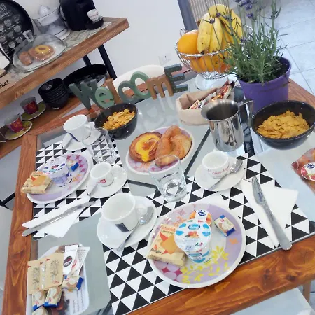 Il Borghetto شيفيتافيكْيا